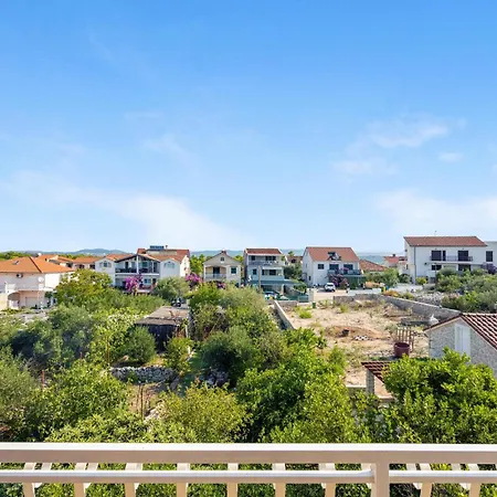 Awesome In With Wifi Apartment Sibenik