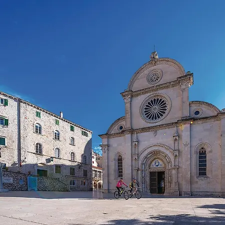 Awesome In With Wifi Apartment Sibenik